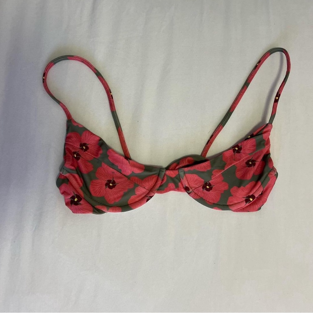 Benoa swim hau shea top